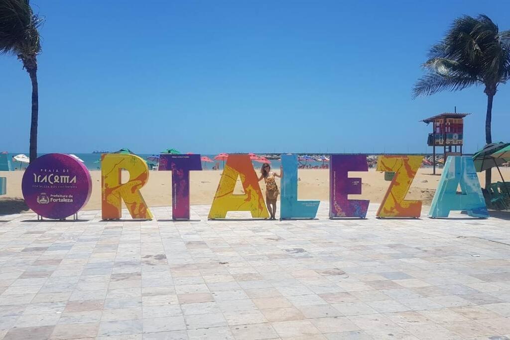 Apartamento Ap Amplo, Vista Mar, 200m Do Calcadao Da De Iracema Fortaleza (Ceara)