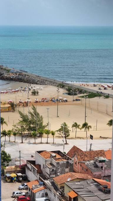 Ap Amplo, Vista Mar, 200m Do Calcadao Da De Iracema Apartamento