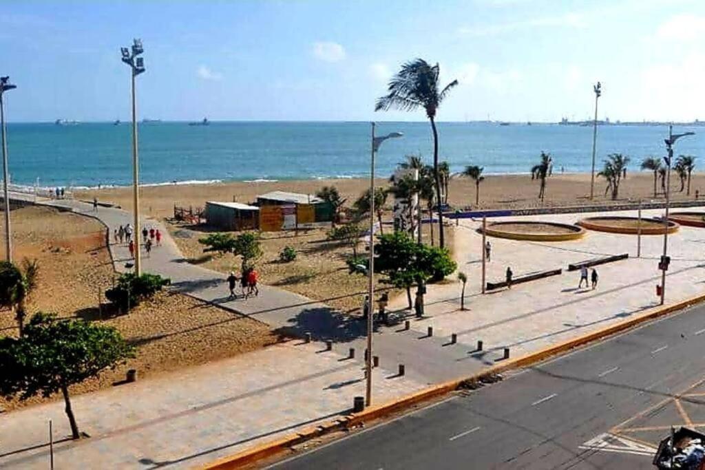 Ap Amplo, Vista Mar, 200m Do Calcadao Da De Iracema Apartment